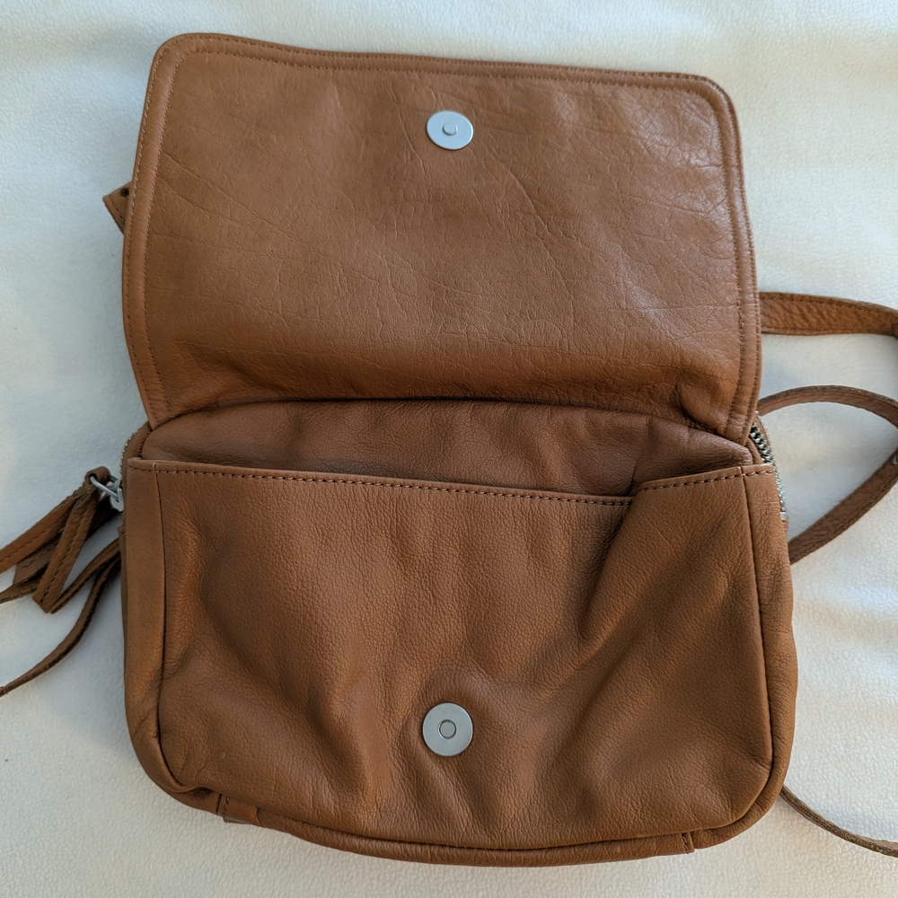 Liebeskind Tan Leather Crossbody Bag - Picture 4 of 4
